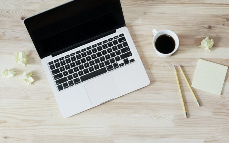 Freelance para el exterior: cómo cobrar y qué comisiones vigilar